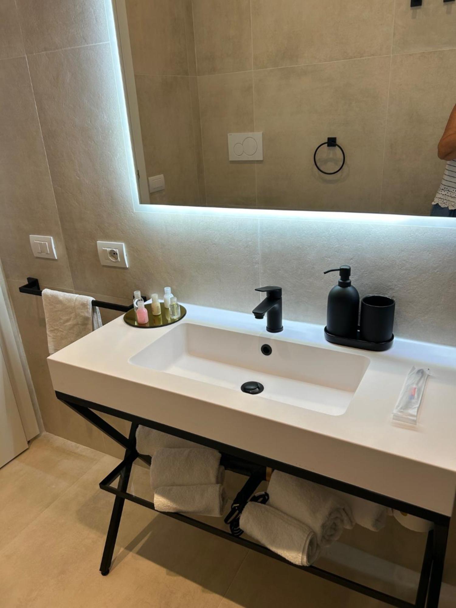 Casa Lounge Costituzione Gasthof Cagliari